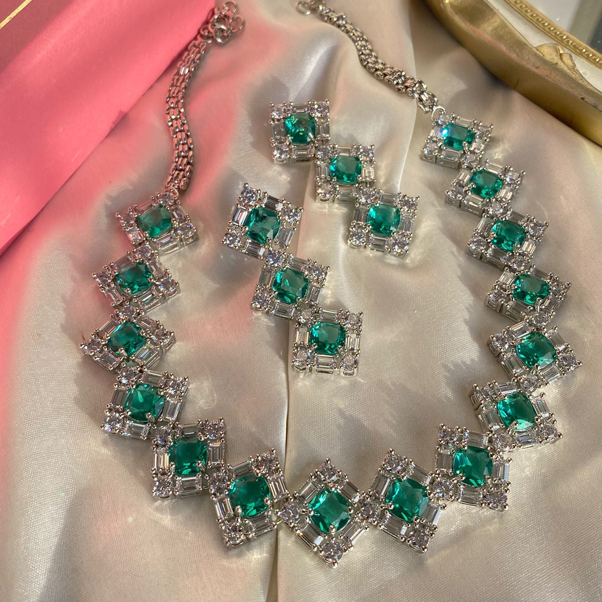 Champagne Cascade Luxe Set - Ocean Blue – Dipi Treats